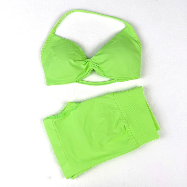 Seamless 2 Pieces Strappy Yoga Halter Bras Sets Scrunch Butt Sports Shorts Quick Dry Backless Gym Crop Tops with Pad Push Up Set